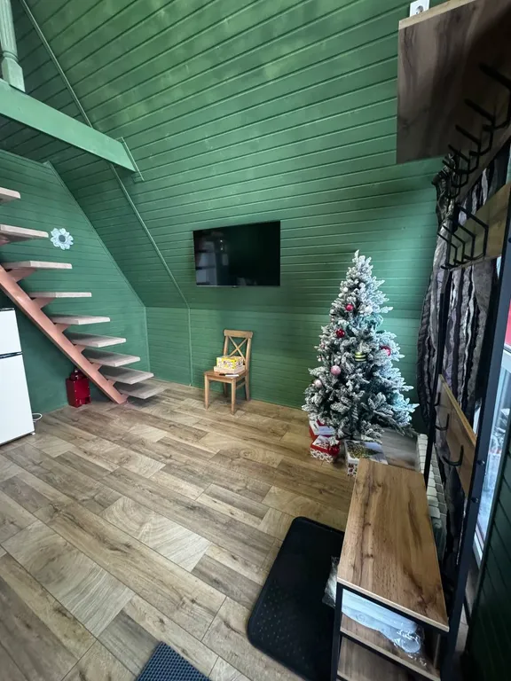 Коттедж А-Фрейм за городом для семейного отдыха