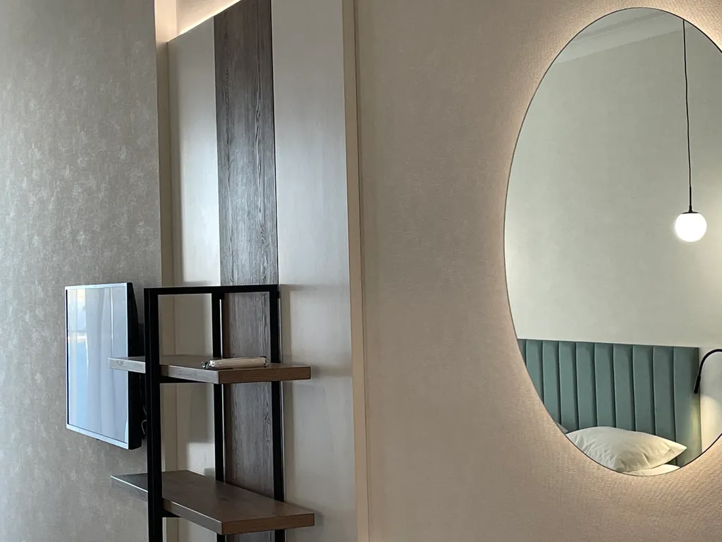 Скайплаза- Интурист