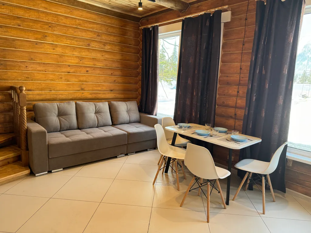 Уютный новый дом в Шерегеше в 1 км от горы