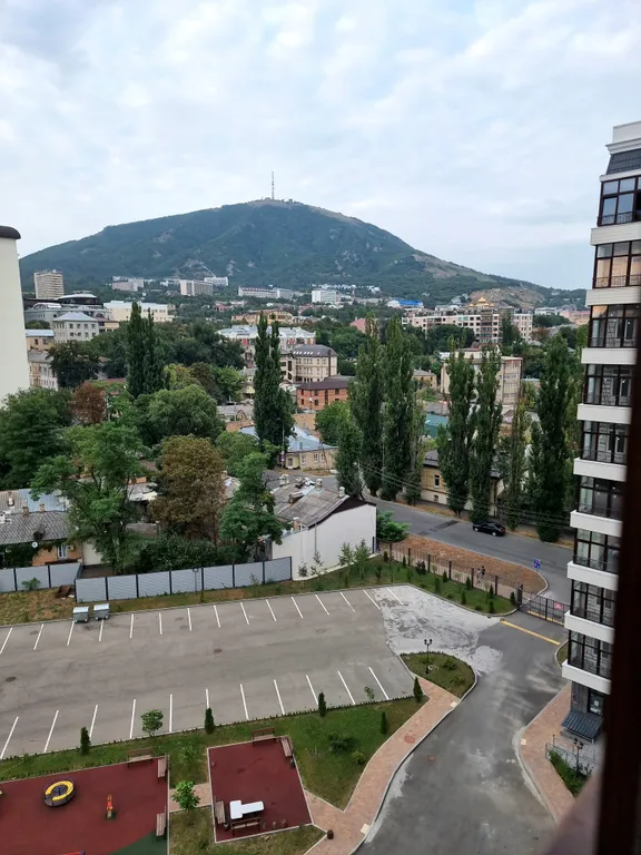 Квартира с завораживающим видом на горы