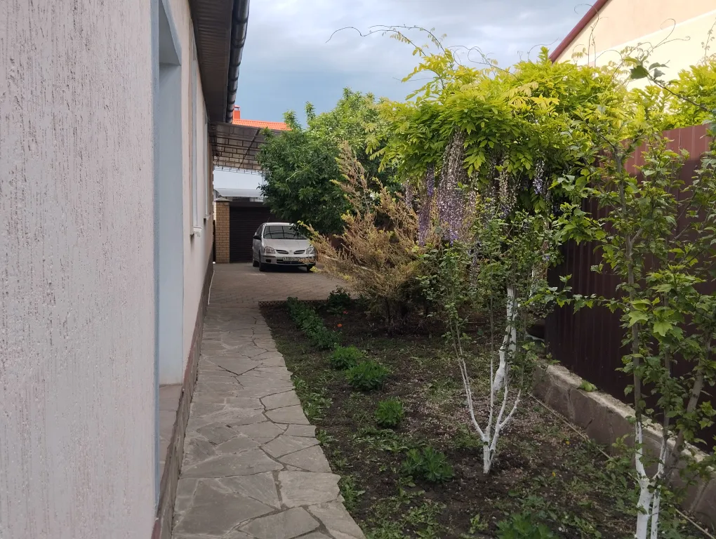 Дом в пригороде