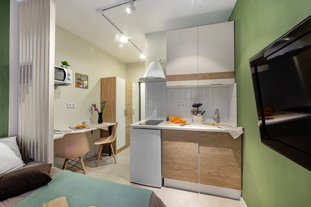 Квартира-студия в центре 10,7м2, 1 кровать