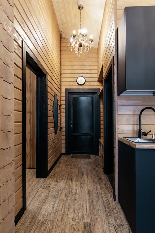 Шале темный