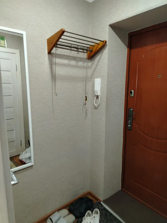 Квартира через дорогу от Терм