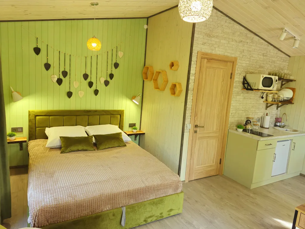 3-х местный Люкс Олива