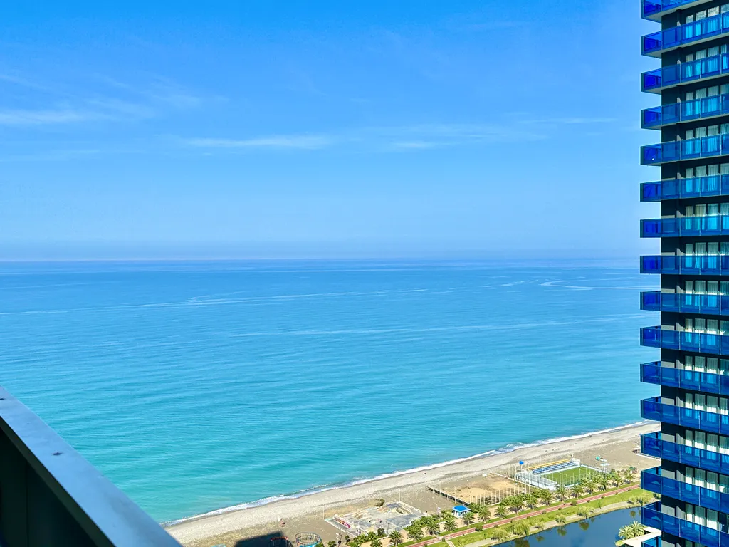 Квартира Романтичная и чистая студия с видом на море — аренда посуточно в Батуми