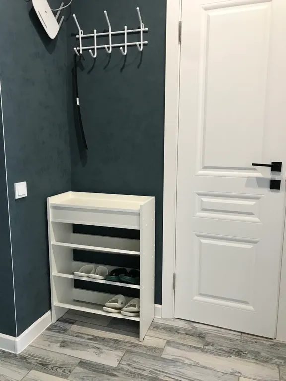 Уютная новая квартира с большой кроватью