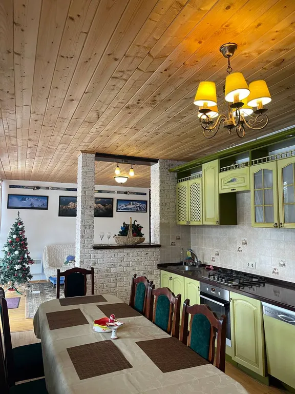 Уютный загородный дом с баней и бассейном