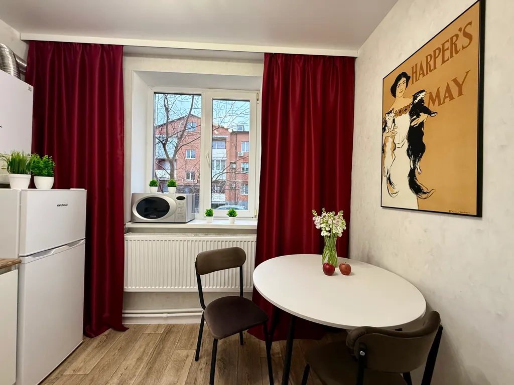 Журавли рядом с М4 и центром города для 4 гостей