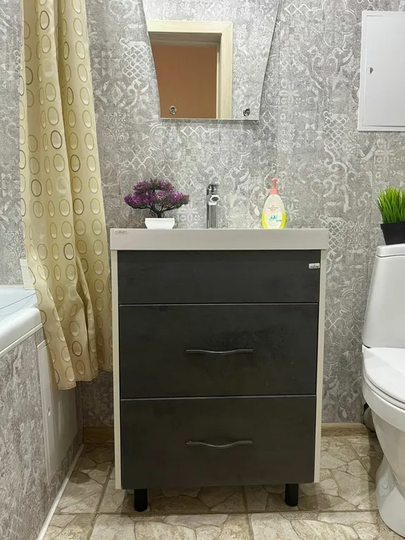 Однокомнатная квартира рядом с Волгой