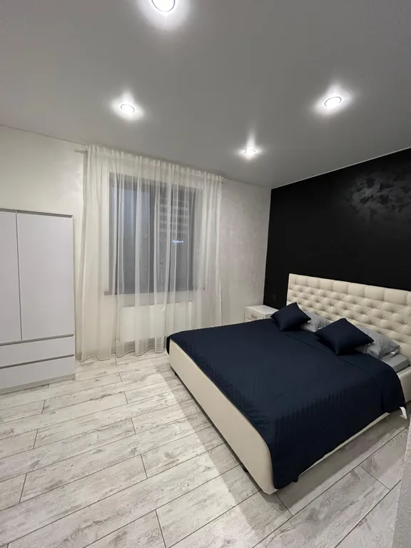 Дом с бассейном