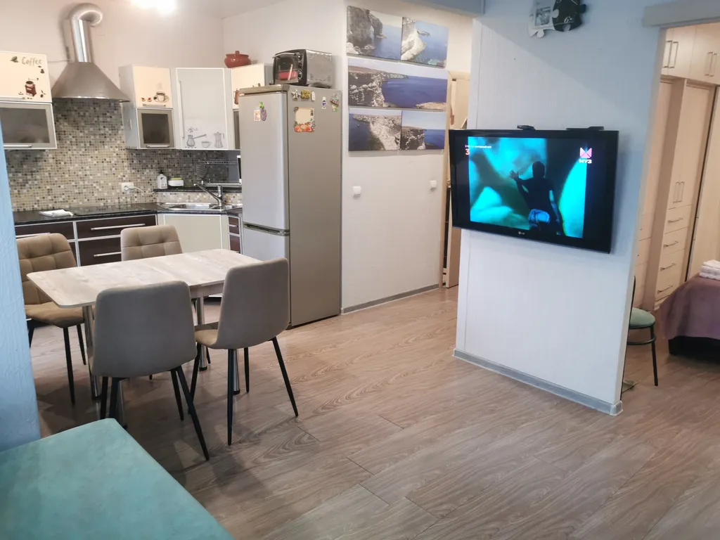 Студия с отдельной спальной зоной