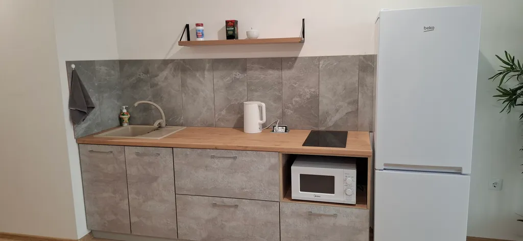 Новая студия в районе Солнечный — свежий ремонт, всё новое