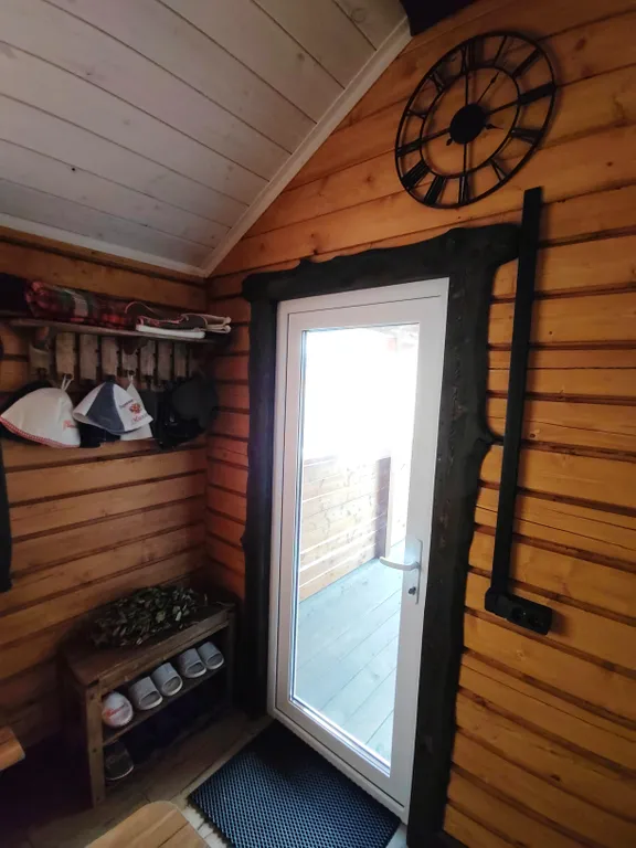 Уютный домик с видом на горы