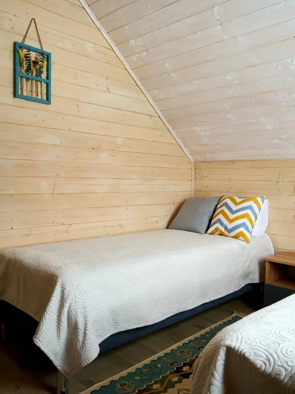 Дом у реки с баней