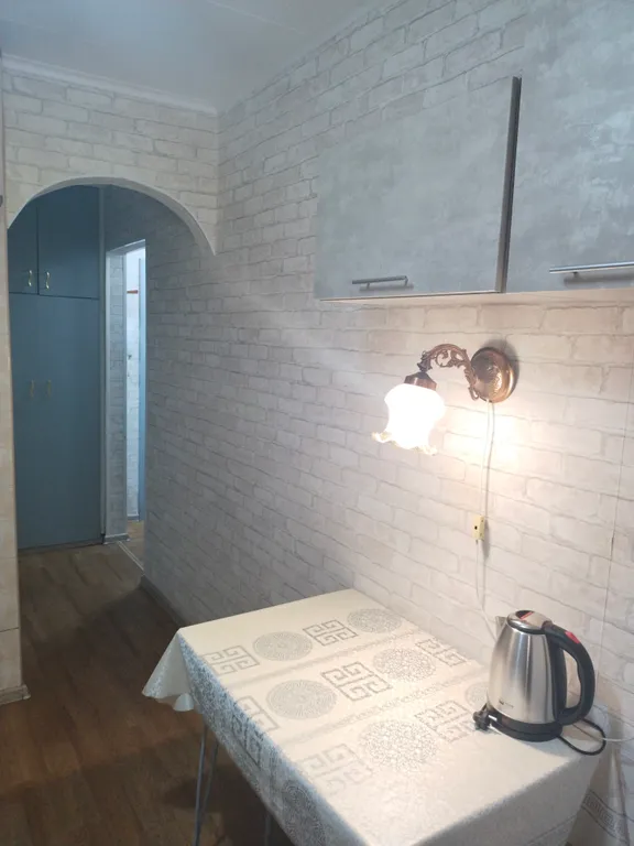 Уютная квартира рядом с больницей Середавина и рядом с лесом