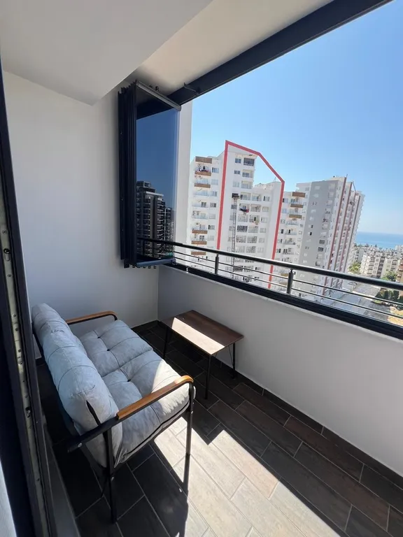 Стильная новая евротрёшка для отдыха на Средиземноморском побережье