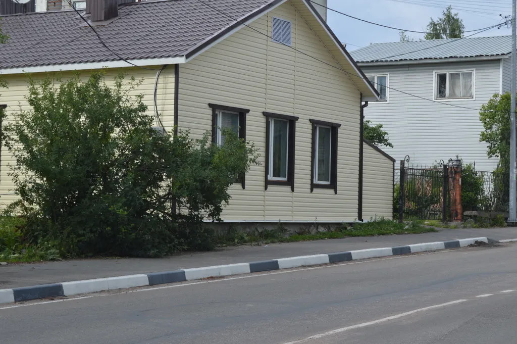 Часть дома в городе