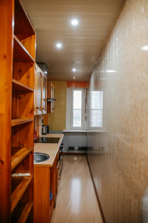 Двухкомнатная квартира рядом с жд станцией