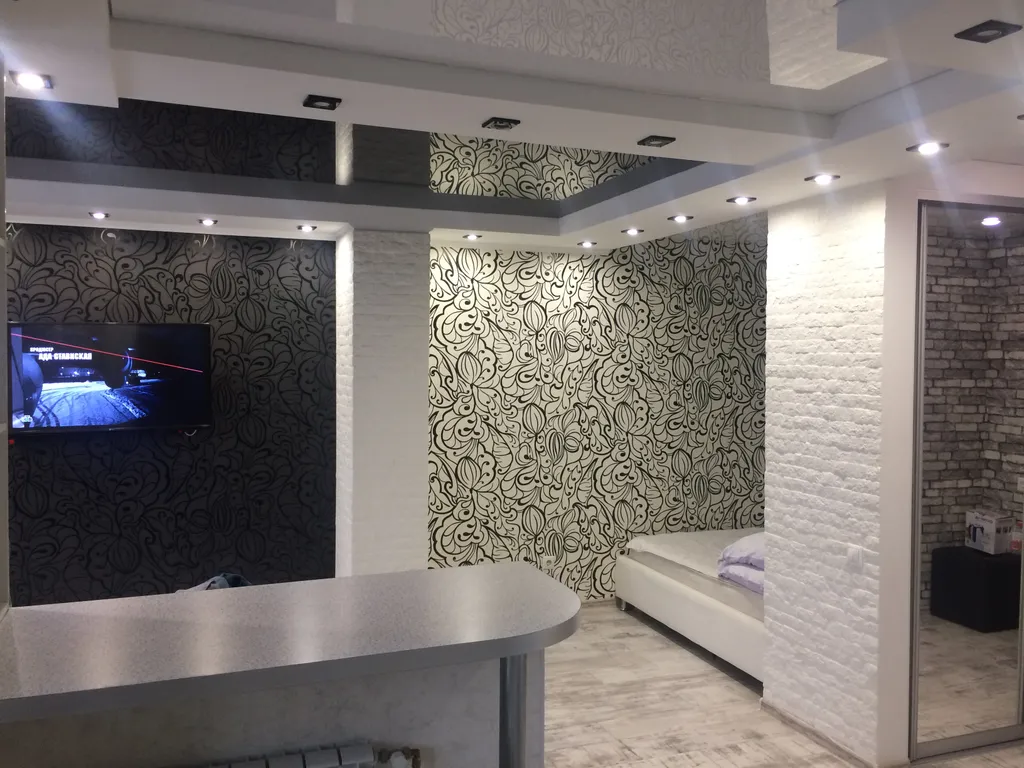 Студия с джакузи