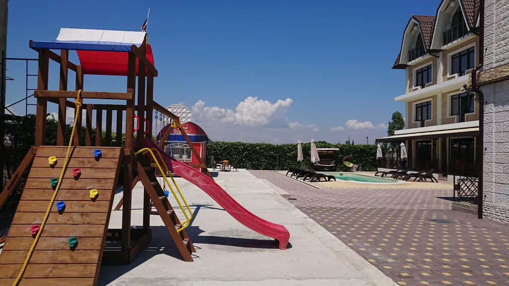 Апартаменты с видом на бассейн