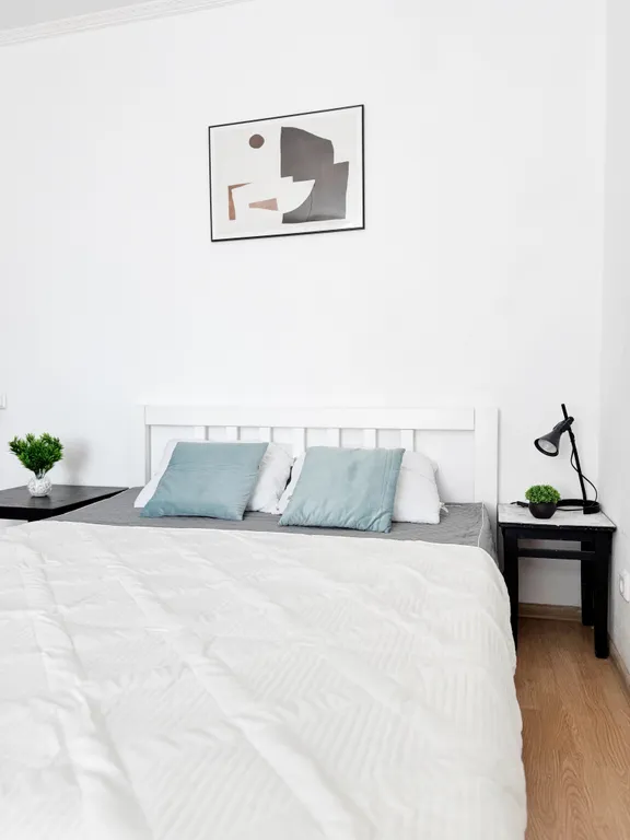 Квартира Светлая квартира в самом центре, с кондиционером и 3 минуты от метро — Москва