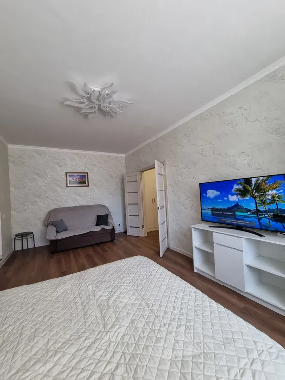 Квартира Квартира Уютная квартирка с ремонтом — Элиста