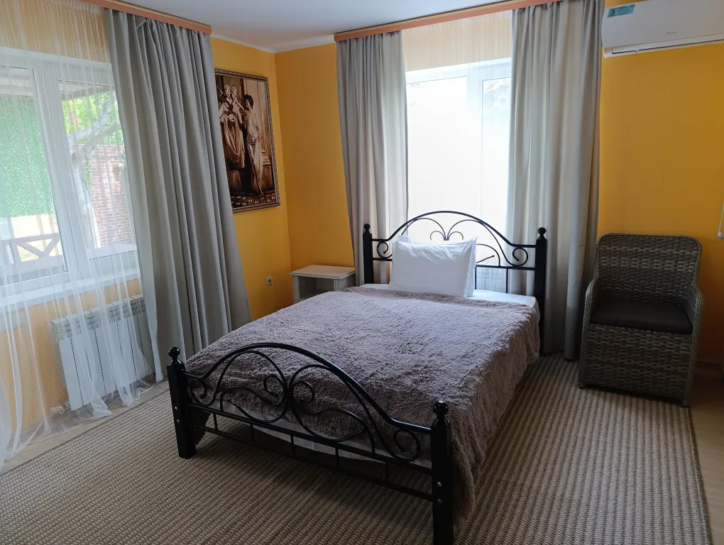 Коттедж Двухэтажный домик с зоной барбекю — Анапа