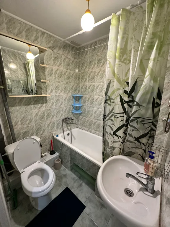 Однокомнатная квартира, в хорошем районе, возле краевой больницы