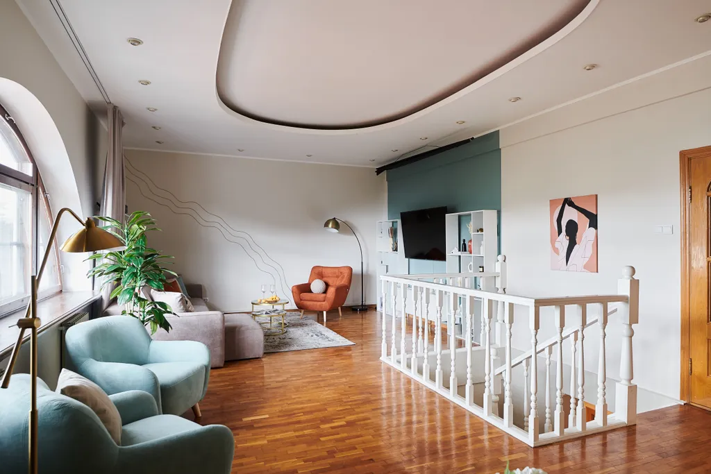 Двухуровневая с мансардой у Патриарших Прудов