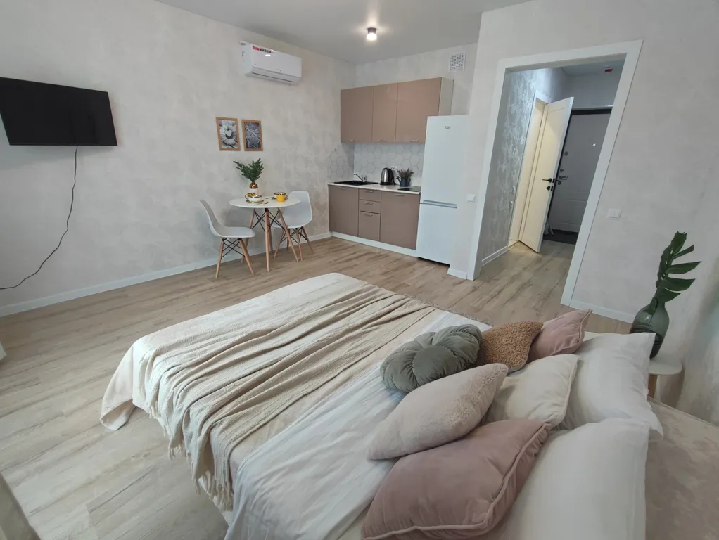 Новая студия в ЖК Гелиос с тренажёрным залом