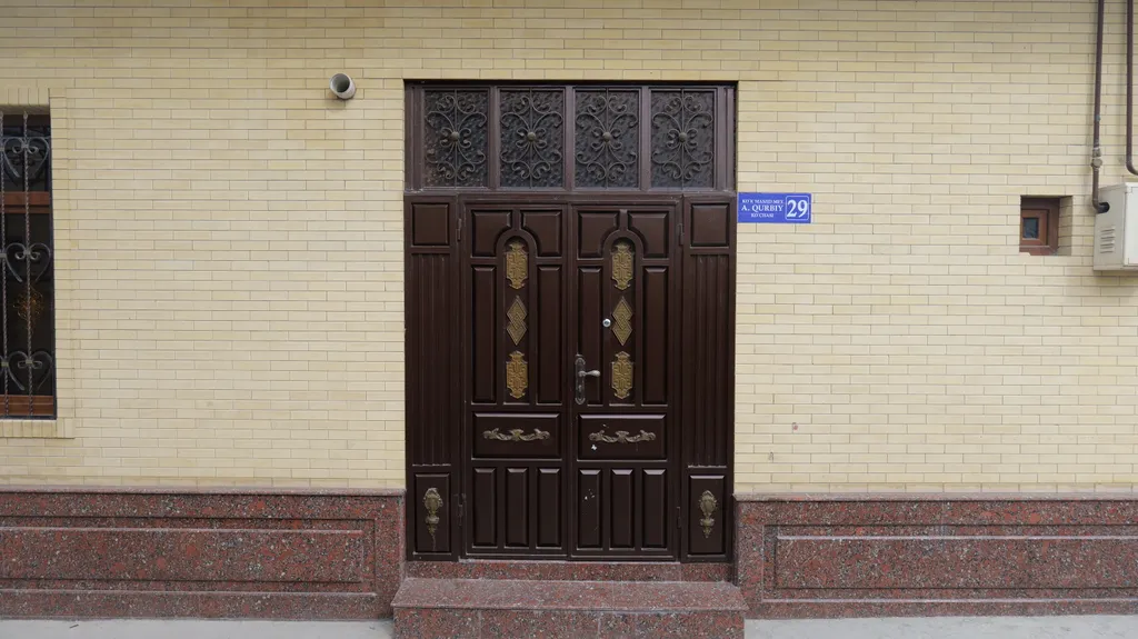 Приватный дом, 3 спальни, 2 минуты пешком до Регистана