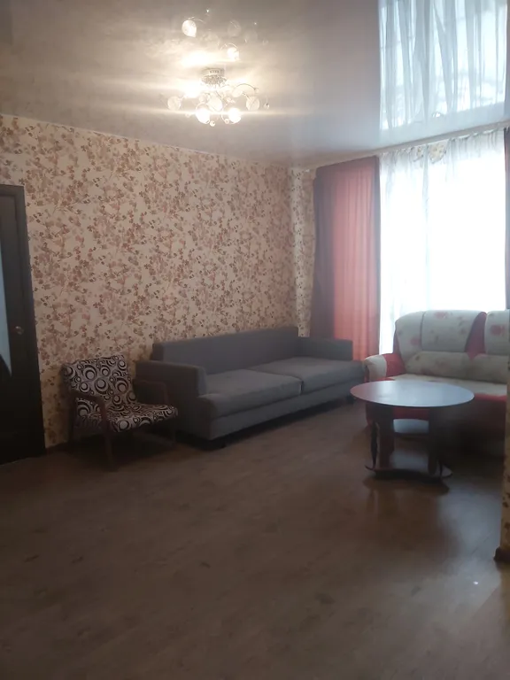 2-комнатная Квартира — аренда посуточно в Мирный