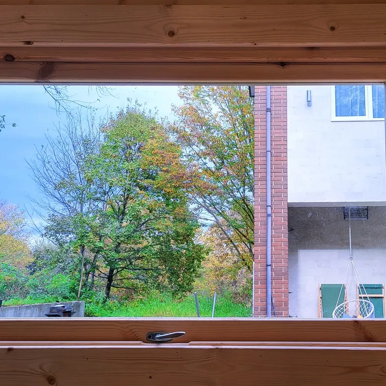 Уютный дом с баней, чаном и видом на горы