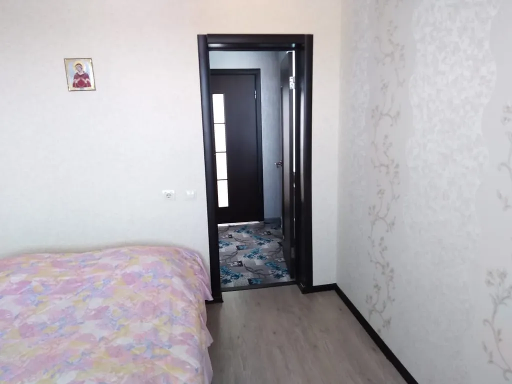 Отдельный 2-х этажный благоустроенный дом в тихом районе у моря