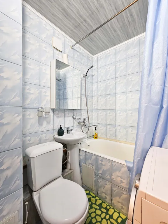 2 комнатная квартира чистая и уютная рядом с площадью