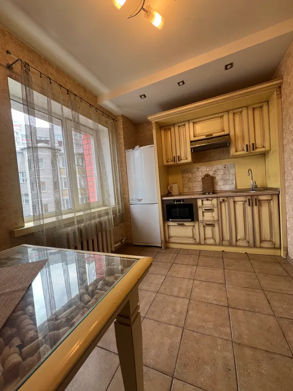 1-комнатная Квартира — аренда посуточно в Брянск