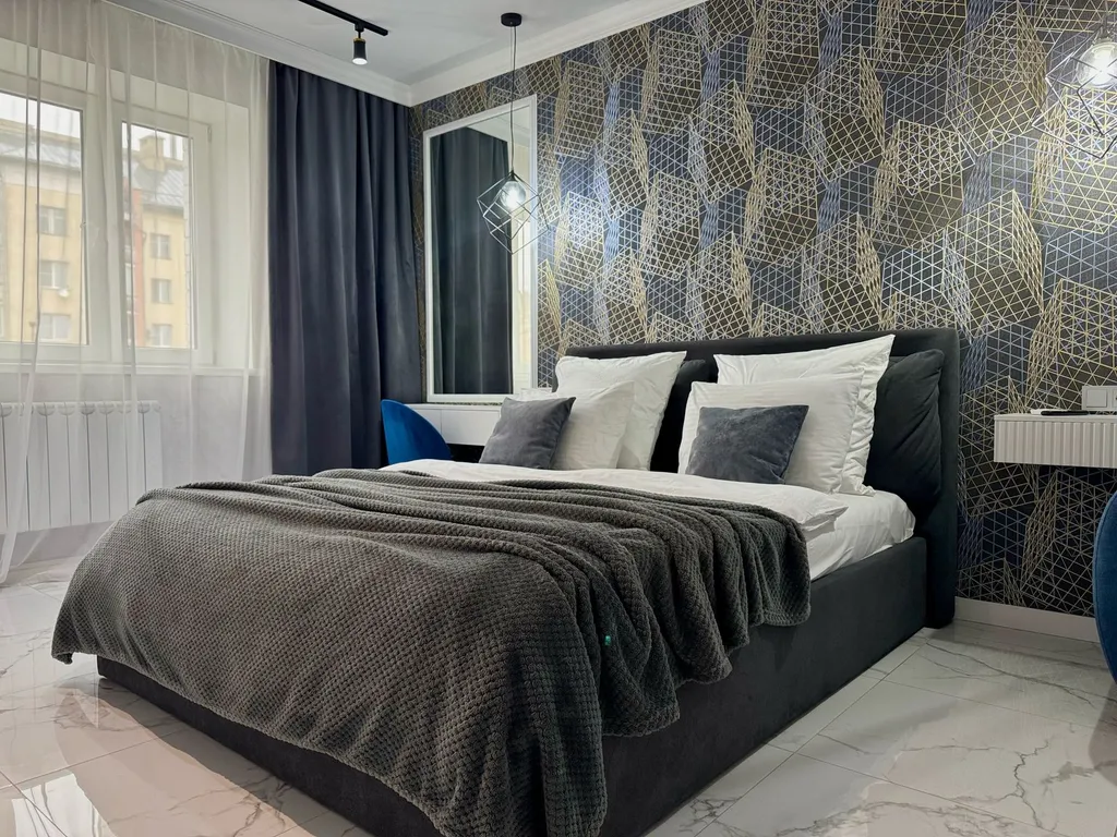 Квартира Апартаменты авроратзакрытая парковка, новый ремонт — аренда посуточно в Орёл