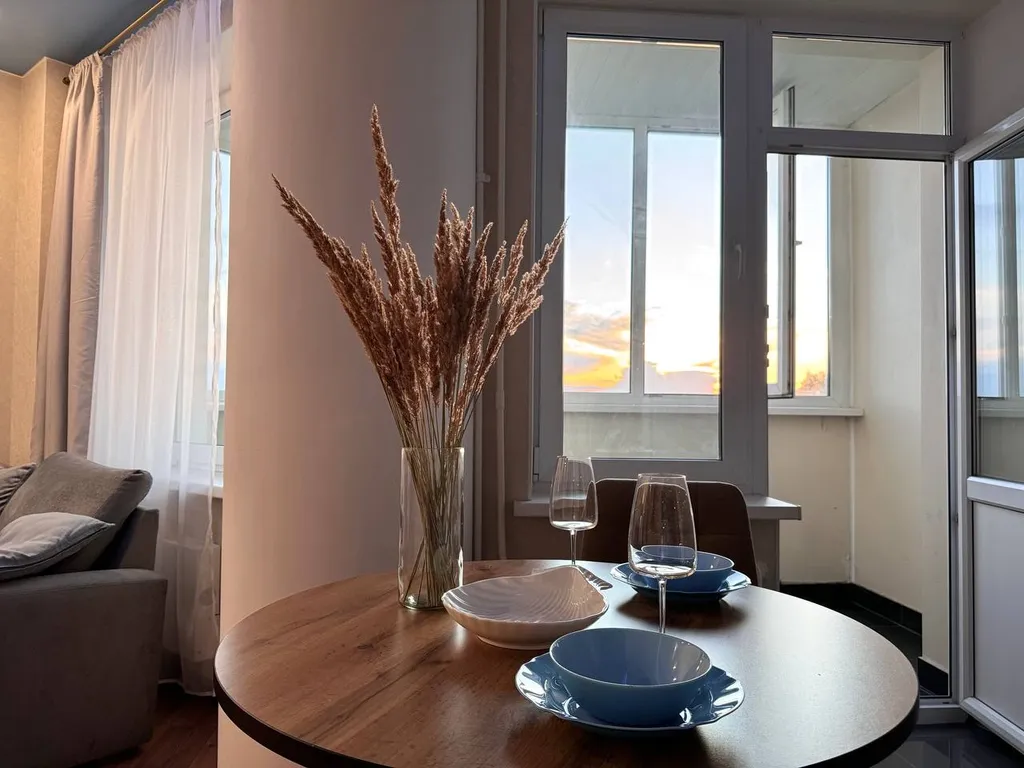 Закатная двушка на Михайловской