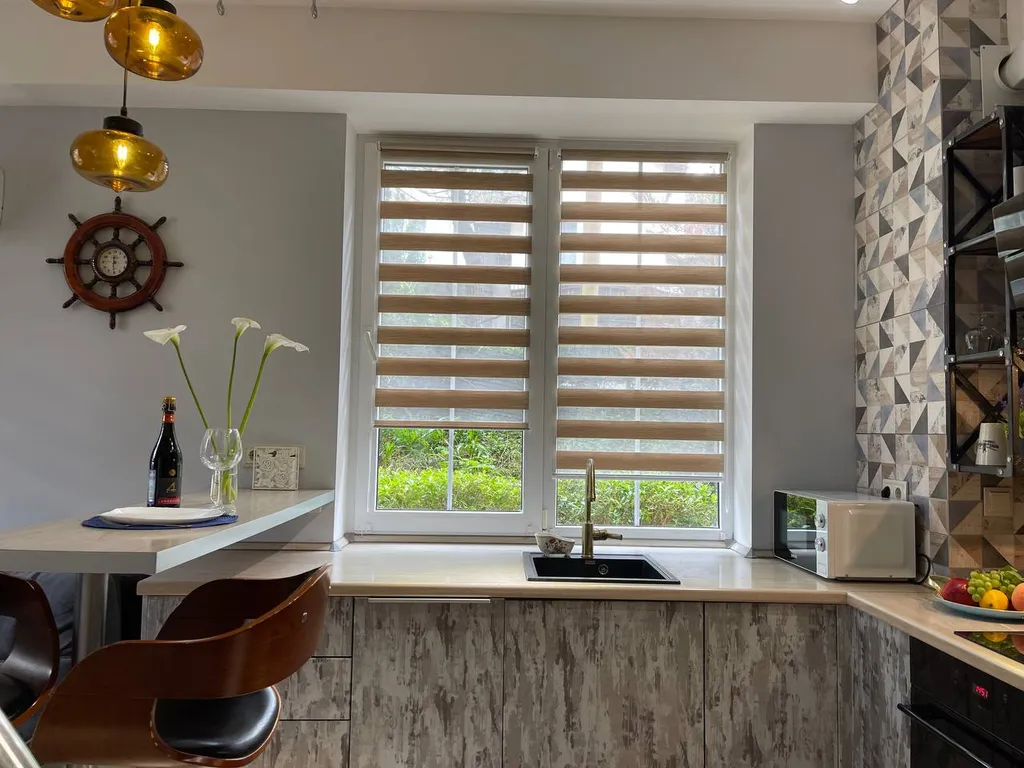 Двухуровневая квартира с дизайнерским ремонтом возле моря