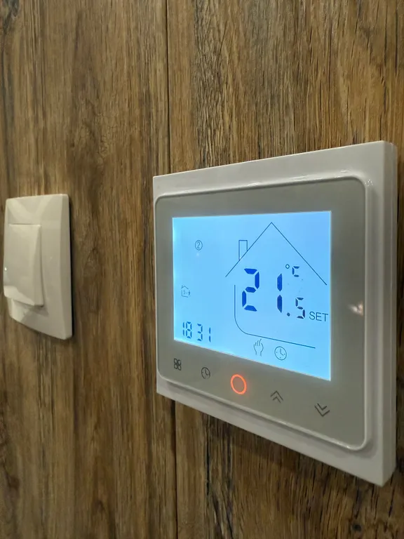 Уютная студия рядом с лесом