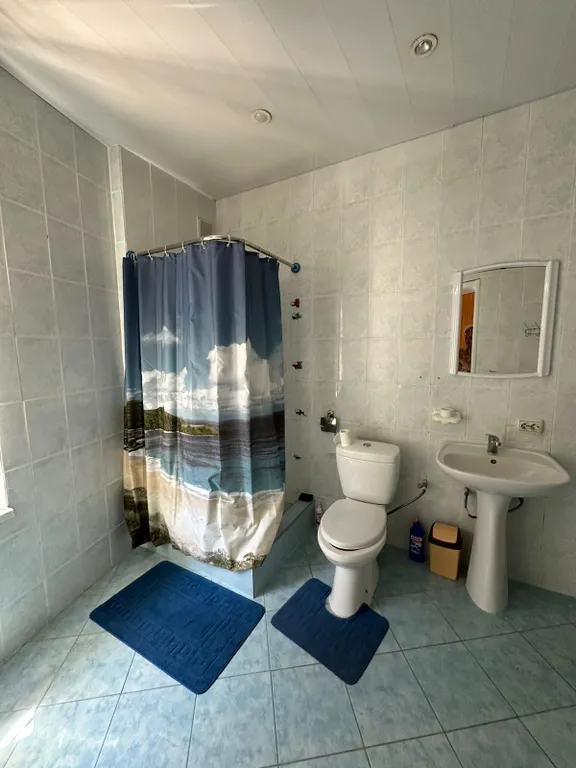 Уютный дом с видом на море