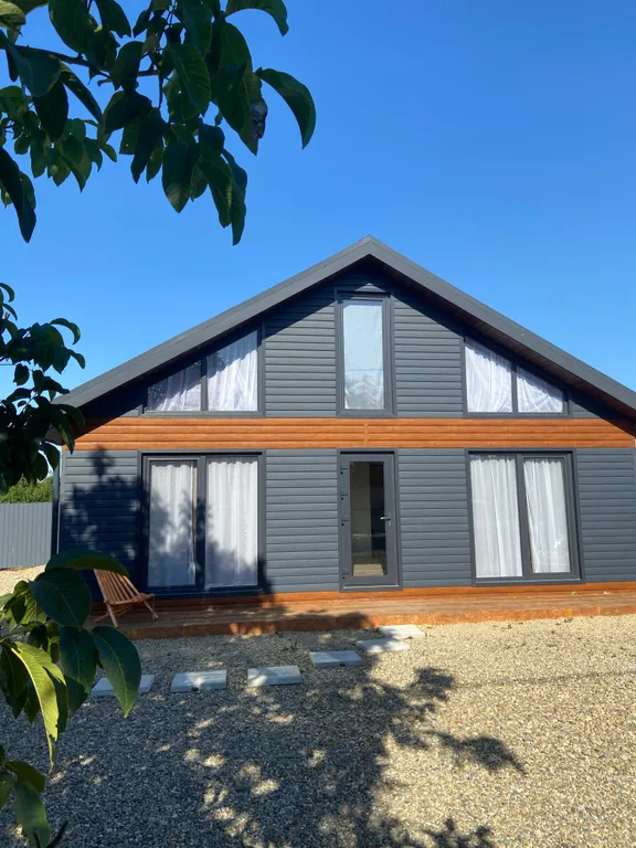 Коттедж Стильный загородный дом с бассейном — аренда посуточно в Новая Адыгея