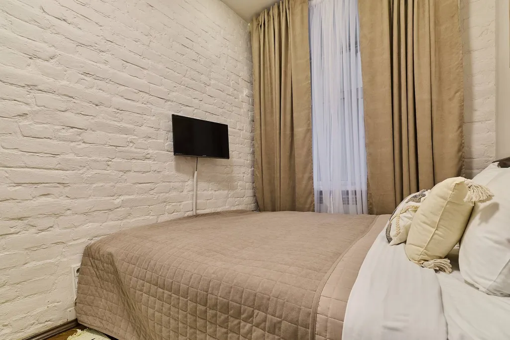 Близко к метро, мостам и музеям