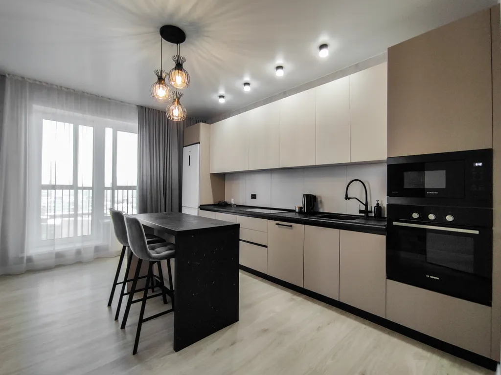 Большая двухкомнатная квартира в центре