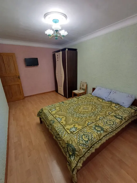 Уютная квартира в центре посёлка