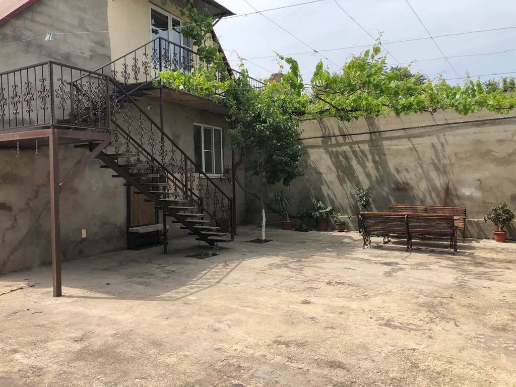 Уютная дача в центре города