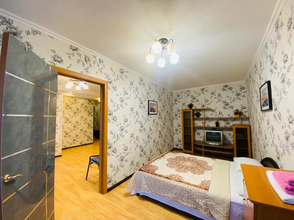 2-х комнатная квартира на пр. Кирова у ТРК Мурсанск-Молл