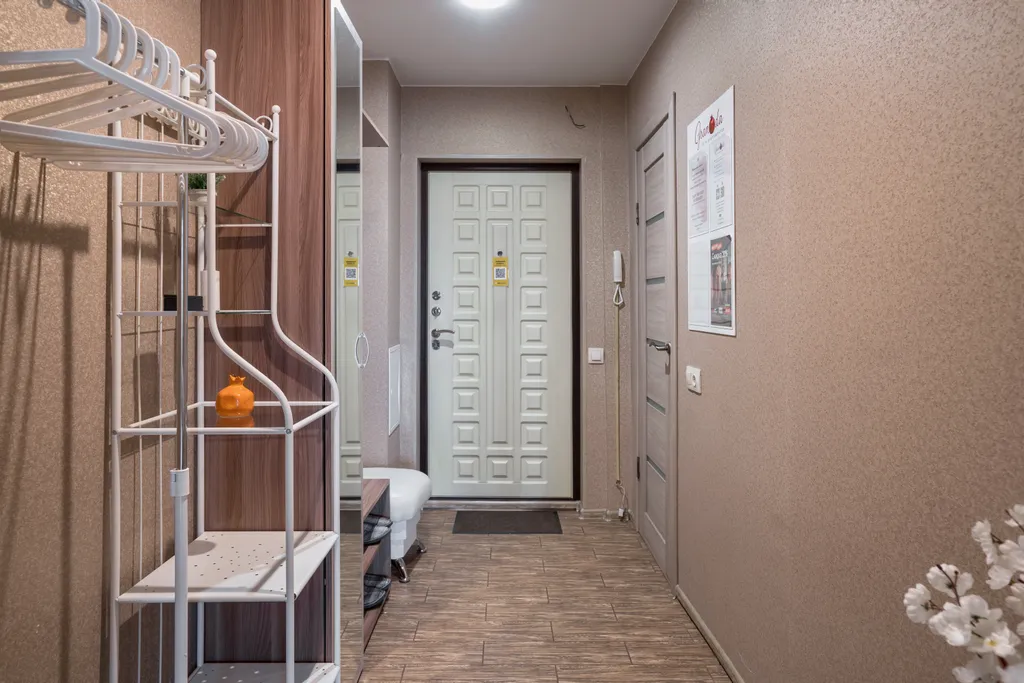 Красивая дизайнерская студия в центре микрорайона ГГМ рядом с ТЦ Кит