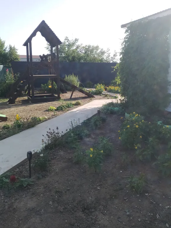 Коттедж Двухкомнатный дом — Темрюк